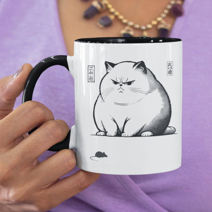 Matsumoto Hoji-Inspired Cat Mug – A minimalist Ukiyo-e style coffee mug featuring a chonky, displeased cat next to a tiny mouse. The design echoes vintage Japanese woodblock prints, similar to the famous grumpy frog artwork.